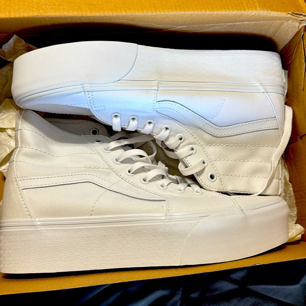 Vans Sk8-Hi Tapered
Canvas True White